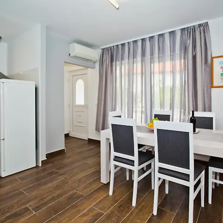 Apartment Grgo